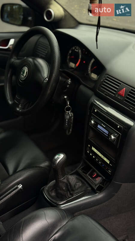 Ліфтбек Skoda Octavia 2005 в Дніпрі