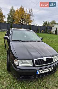 Ліфтбек Skoda Octavia 2008 в  фото 5 Ліфтбек Skoda Octavia 2008 в
