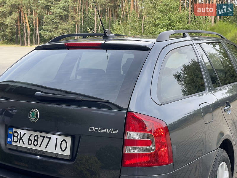 Універсал Skoda Octavia 2008 в Рівному