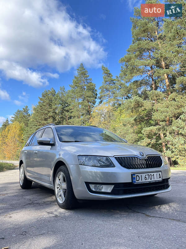 Универсал Skoda Octavia 2013 в Фастове