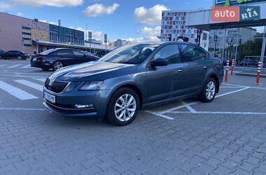 Лифтбек Skoda Octavia 2018 в 