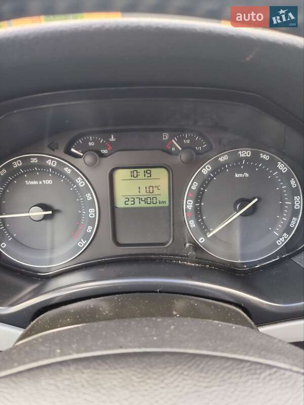 Ліфтбек Skoda Octavia 2009 в Луцьку