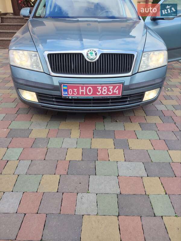 Ліфтбек Skoda Octavia 2009 в Луцьку