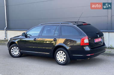 Универсал Skoda Octavia 2010 в 