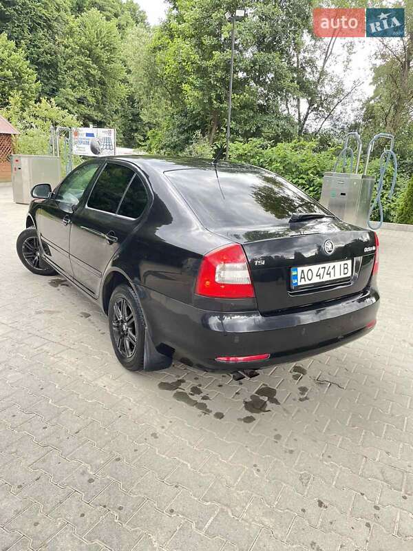 Лифтбек Skoda Octavia 2010 в Калинах фото 10 Лифтбек Skoda Octavia 2010 в Калинах