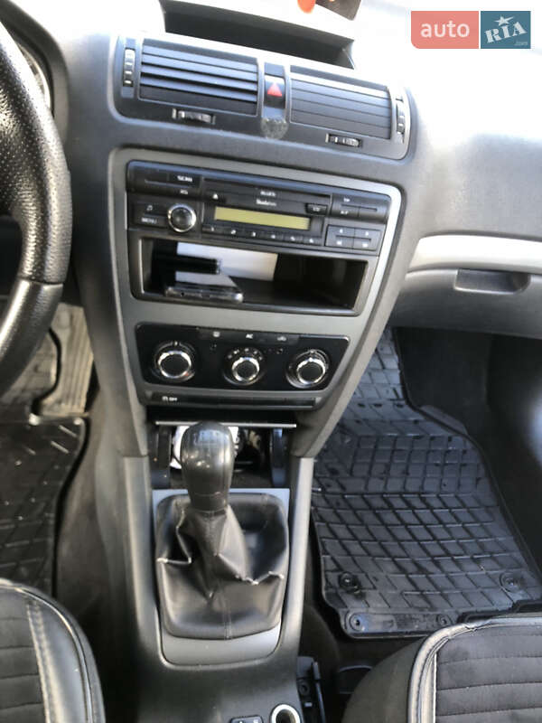 Универсал Skoda Octavia 2011 в Львове фото 12 Универсал Skoda Octavia 2011 в Львове