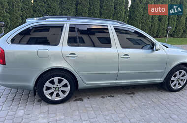 Универсал Skoda Octavia 2012 в 