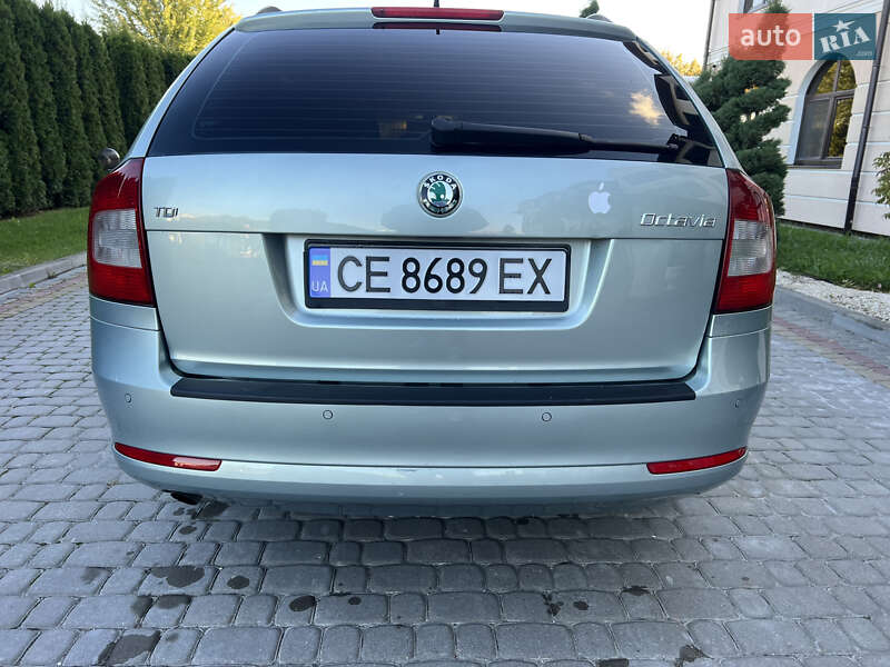 Универсал Skoda Octavia 2012 в Дунаевцах