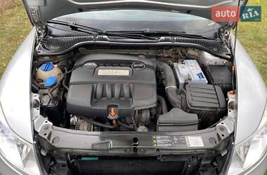 Ліфтбек Skoda Octavia 2010 в 