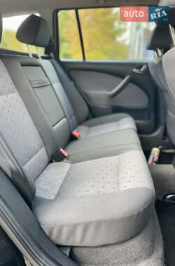 Универсал Skoda Octavia 2004 в 