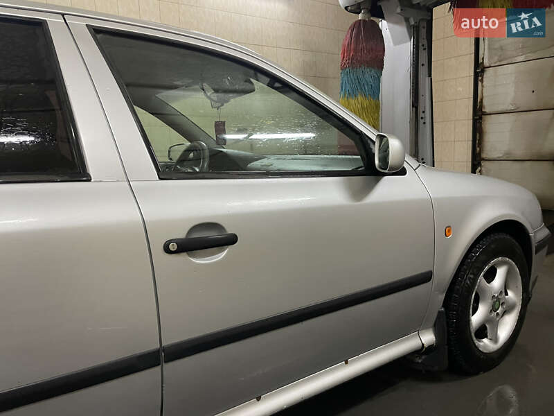 Универсал Skoda Octavia 2000 в Хмельницком