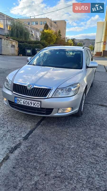 Универсал Skoda Octavia 2013 в Львове