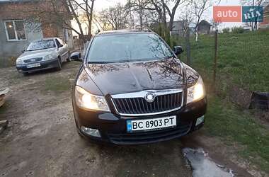 Универсал Skoda Octavia 2010 в 
