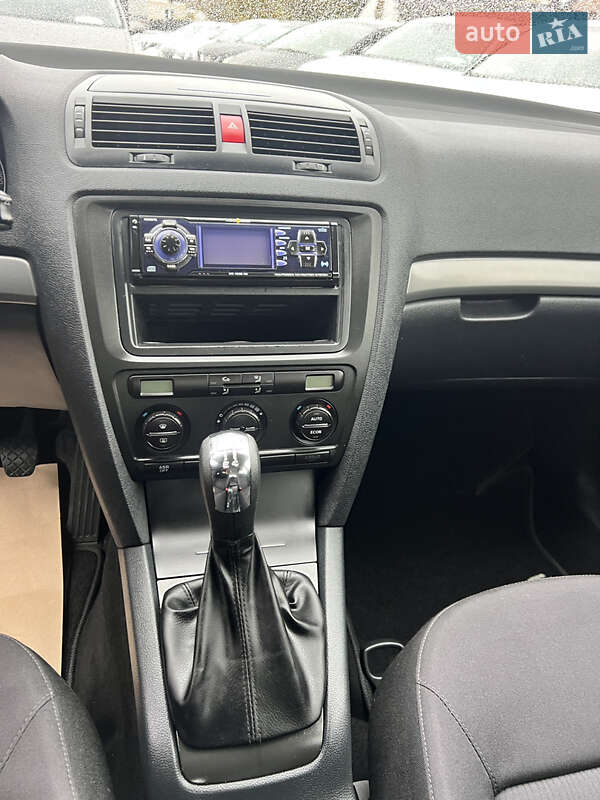 Универсал Skoda Octavia 2005 в Львове