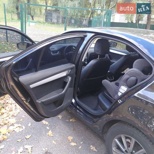 Лифтбек Skoda Octavia 2013 в Киеве фото 3 Лифтбек Skoda Octavia 2013 в Киеве
