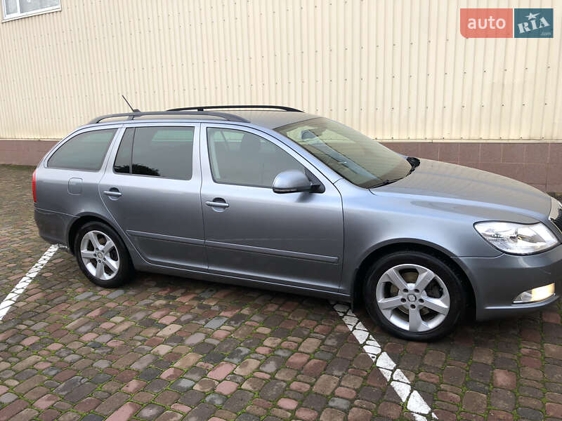 Универсал Skoda Octavia 2012 в Луцке фото 4 Универсал Skoda Octavia 2012 в Луцке