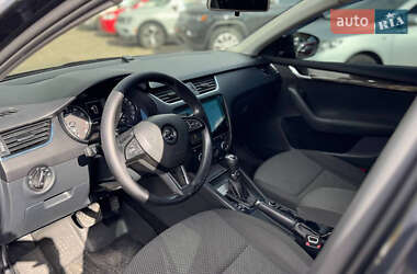 Лифтбек Skoda Octavia 2013 в 
