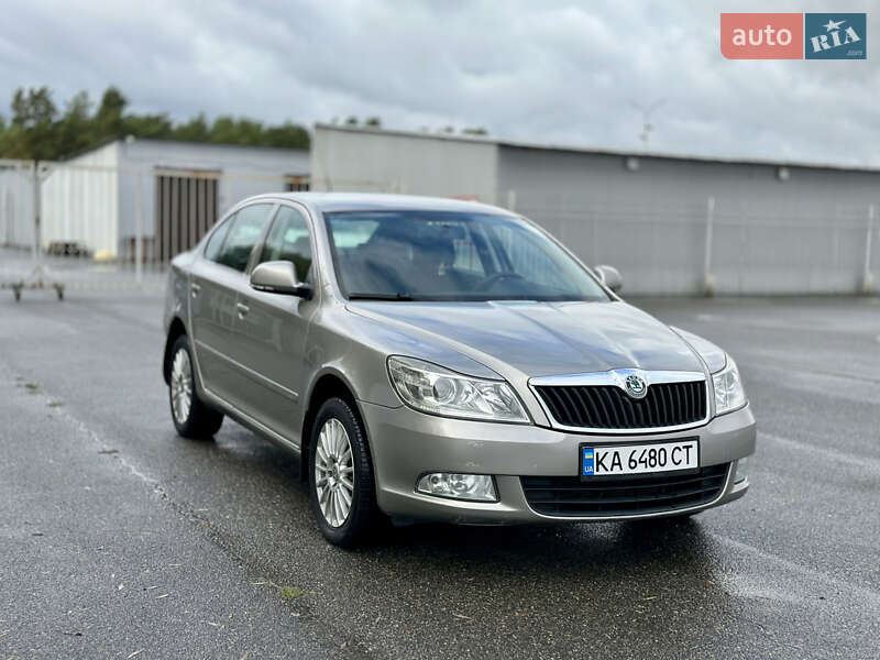 Лифтбек Skoda Octavia 2010 в Киеве