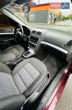Лифтбек Skoda Octavia 2010 в 