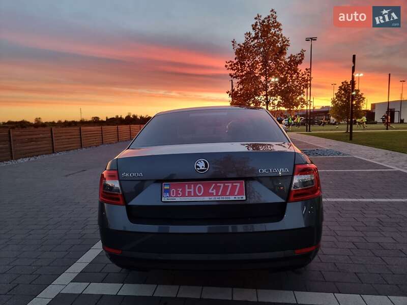 Лифтбек Skoda Octavia 2017 в Мукачево