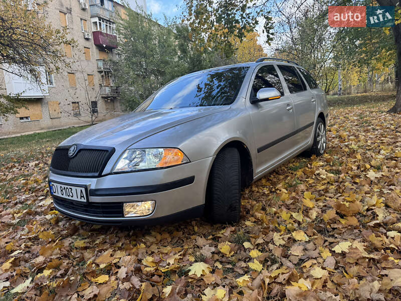Универсал Skoda Octavia 2005 в Краматорске