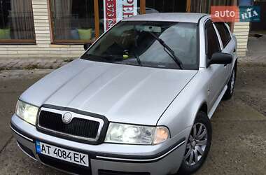Лифтбек Skoda Octavia 2003 в 