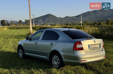 Лифтбек Skoda Octavia 2010 в 