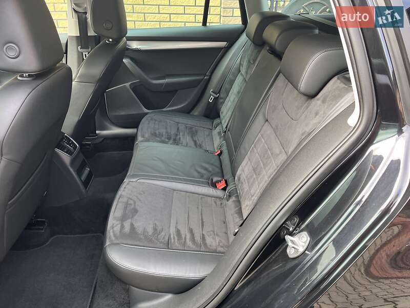 Универсал Skoda Octavia 2014 в Луцке фото 24 Универсал Skoda Octavia 2014 в Луцке
