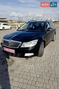 Универсал Skoda Octavia 2012 в 