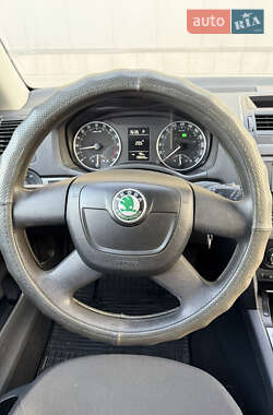 Универсал Skoda Octavia 2010 в 