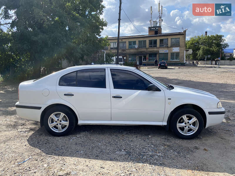 Ліфтбек Skoda Octavia 2003 в Бершаді