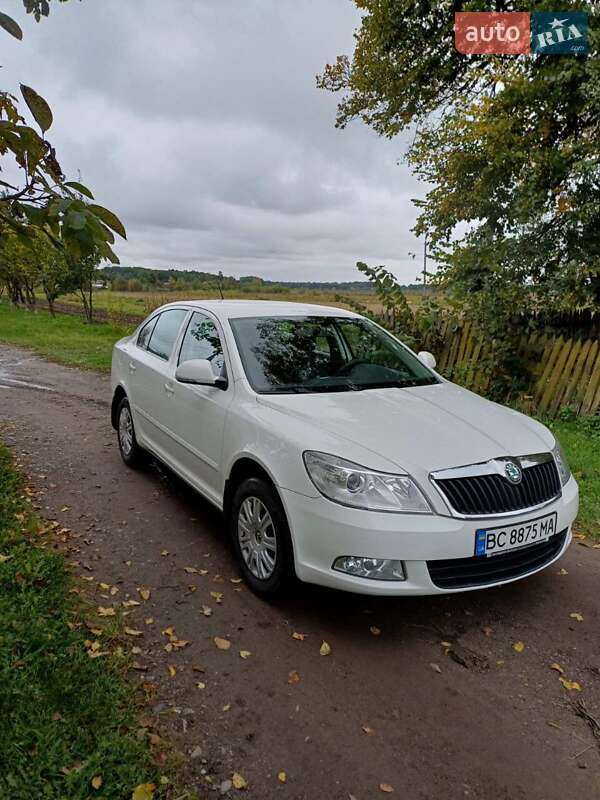 Ліфтбек Skoda Octavia 2011 в Буську