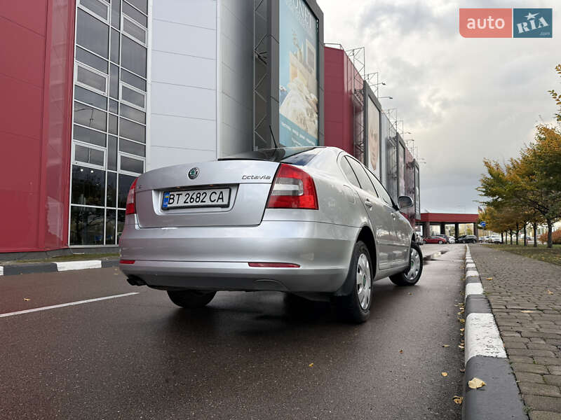 Ліфтбек Skoda Octavia 2011 в Києві