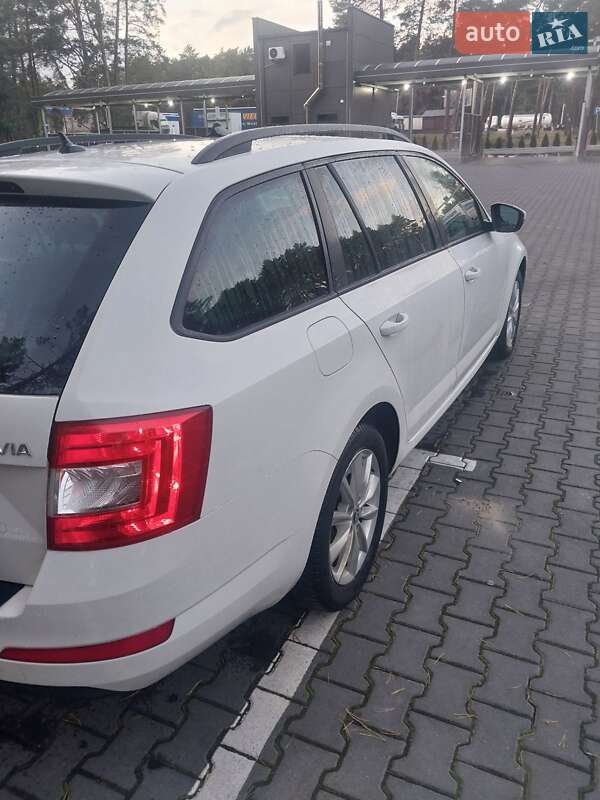 Универсал Skoda Octavia 2015 в Маневичах фото 5 Универсал Skoda Octavia 2015 в Маневичах