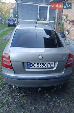 Лифтбек Skoda Octavia 2008 в 