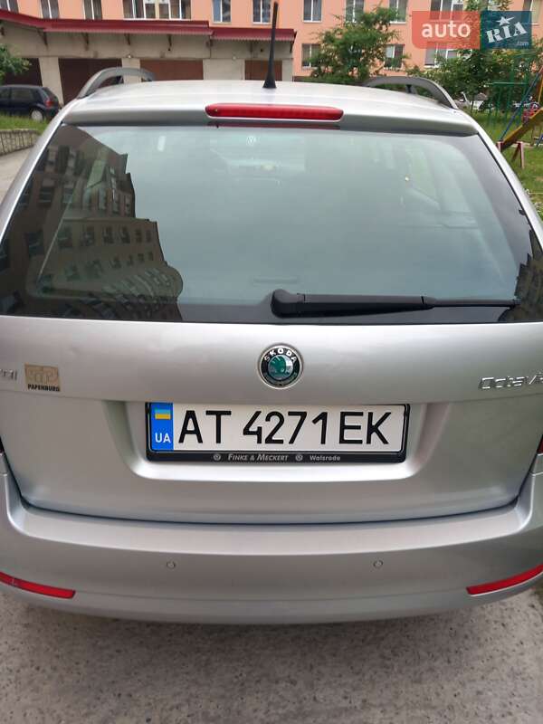 Универсал Skoda Octavia 2011 в Ивано-Франковске