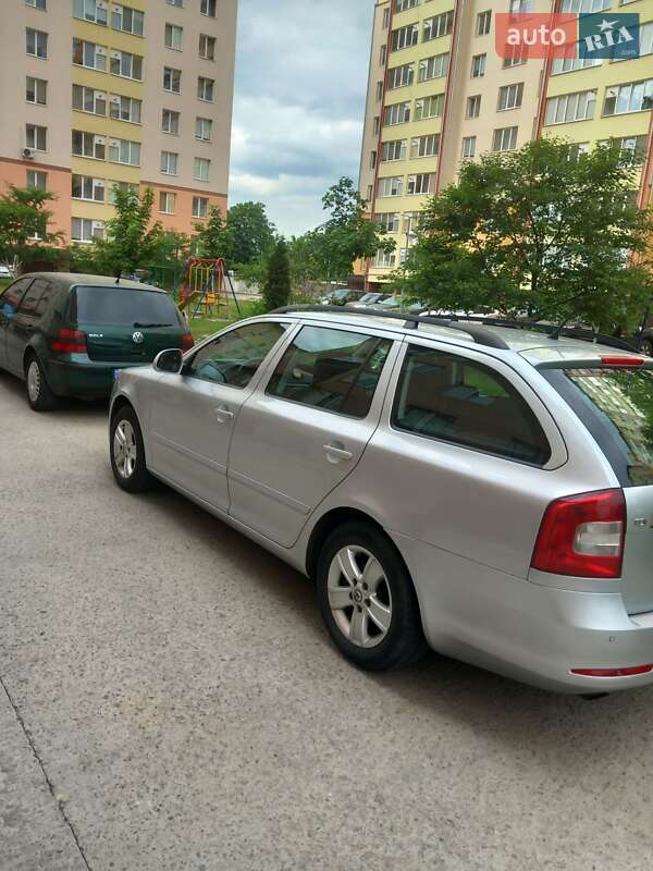 Универсал Skoda Octavia 2011 в Ивано-Франковске
