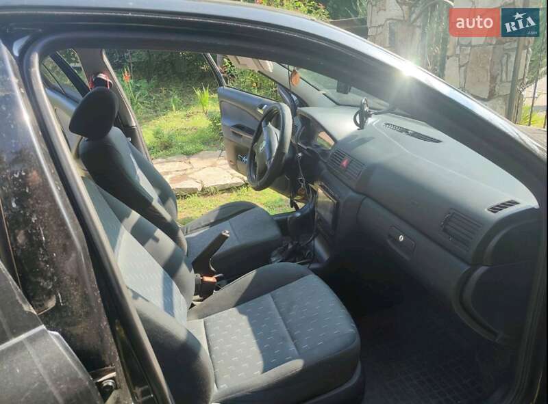 Лифтбек Skoda Octavia 2008 в Виннице