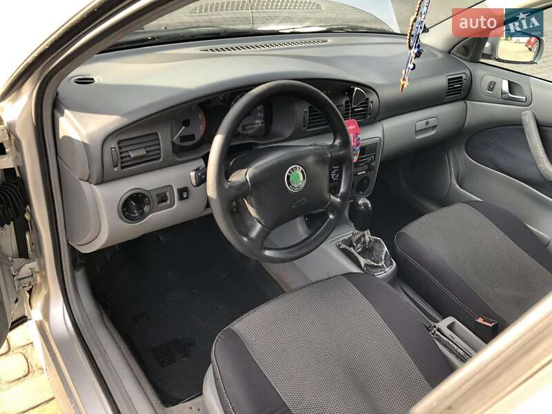 Ліфтбек Skoda Octavia 1997 в Львові