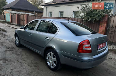 Лифтбек Skoda Octavia 2006 в 