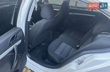 Лифтбек Skoda Octavia 2010 в 