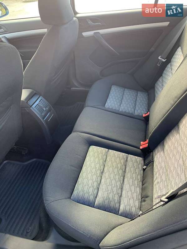 Лифтбек Skoda Octavia 2009 в Киеве