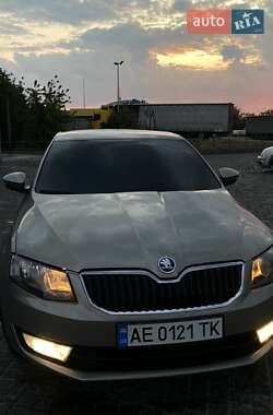 Лифтбек Skoda Octavia 2013 в 