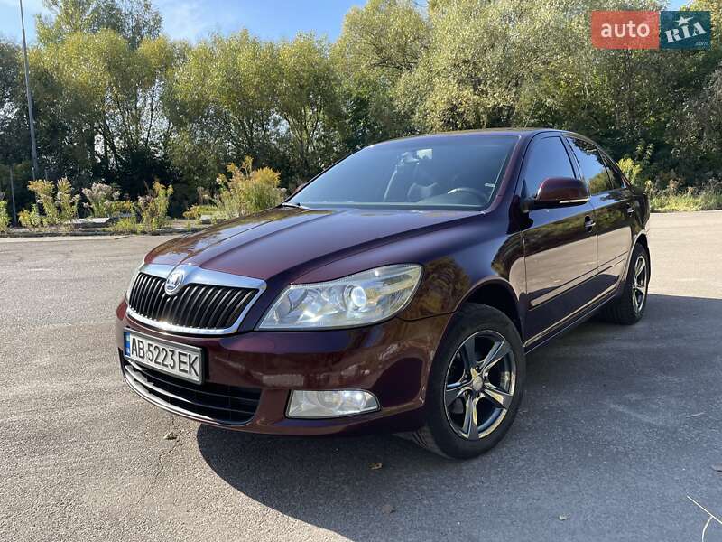 Лифтбек Skoda Octavia 2010 в 