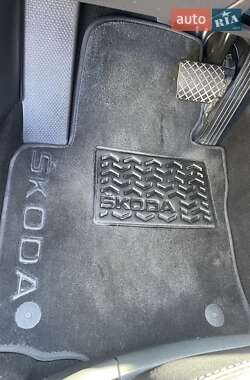 Лифтбек Skoda Octavia 2010 в 