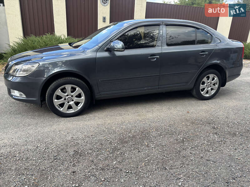 Лифтбек Skoda Octavia 2011 в Запорожье