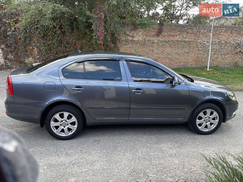 Лифтбек Skoda Octavia 2011 в Запорожье