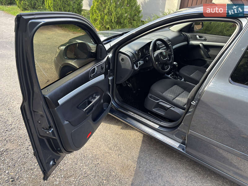 Лифтбек Skoda Octavia 2011 в Запорожье