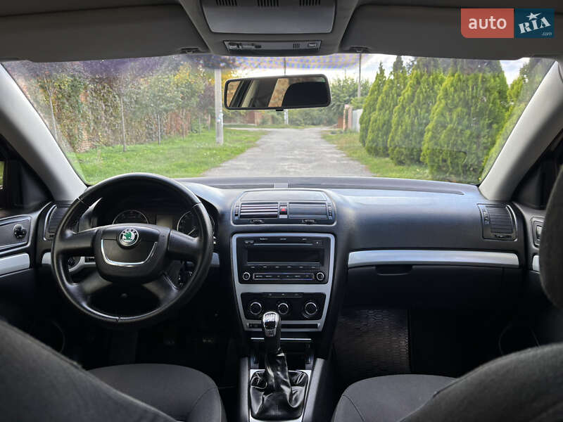 Лифтбек Skoda Octavia 2011 в Запорожье