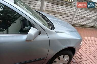 Лифтбек Skoda Octavia 2006 в 